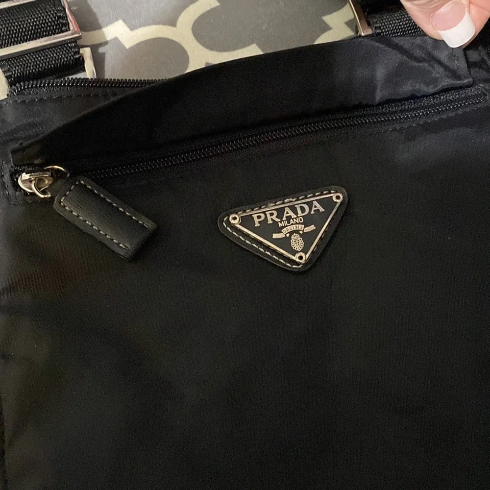 Prada vintage nylon crossbody bag - unisex - Picture 7 of 10